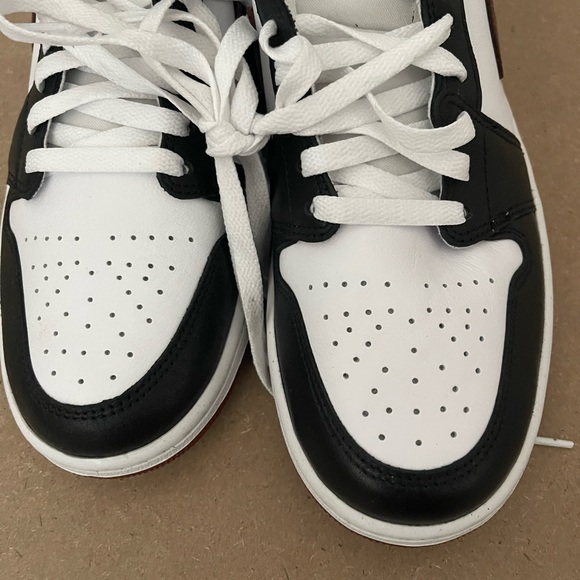 Nike Men's Jordan 1 Mid SE White/Dark Pony-Black (HF3216 102) Sneakers Sz 9 - Picture 5 of 9